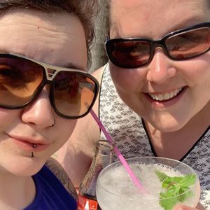 Meet your Posher, Dawn